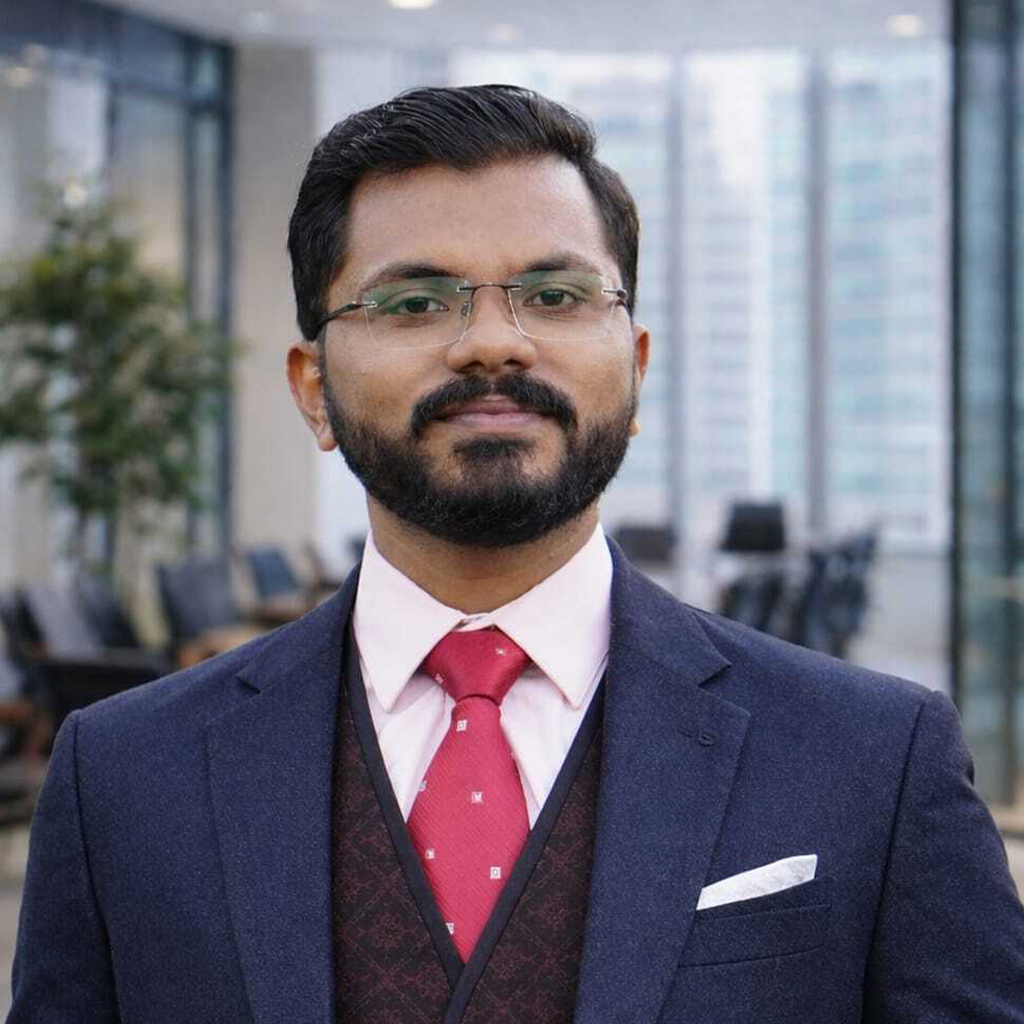 2 Dr Viraj_New Profile Photo_Our Team